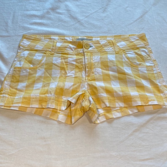 Guess Pants - Guess New Plaid Shorts
